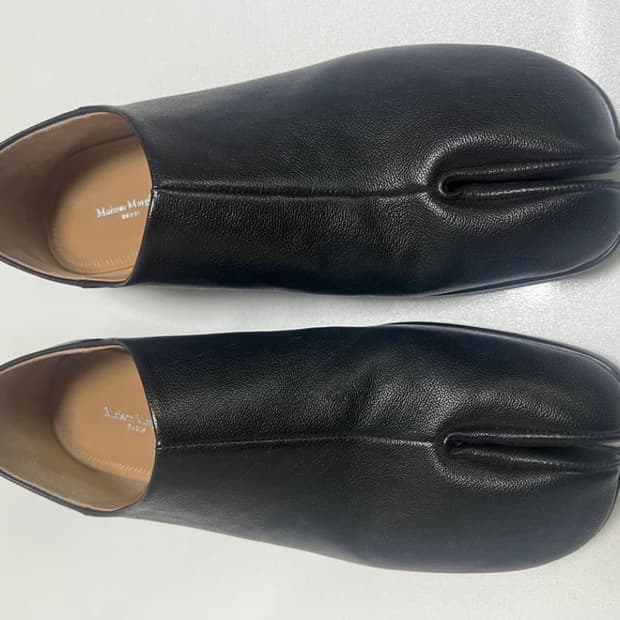 마르지엘라 타비 슬립온 42사이즈