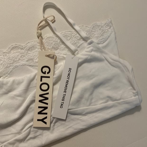 글로니 glowny heart lace cami | 하트 레이스 캐미솔