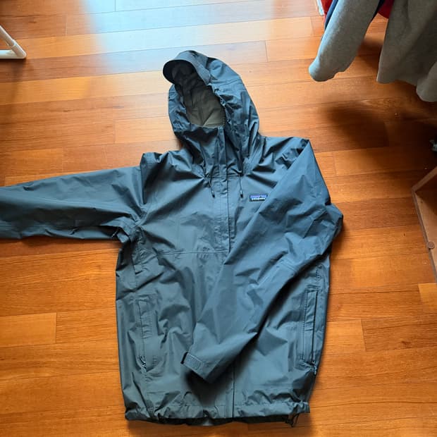 파타고니아 바람막이 m