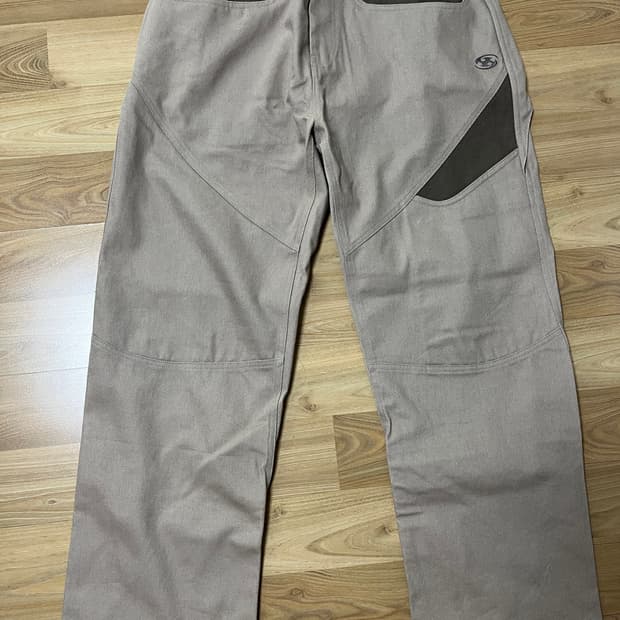 24SS 산산기어 커버링 팬츠 베이지 2사이즈