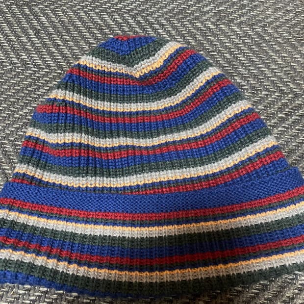 카키스 하버 비니 레드