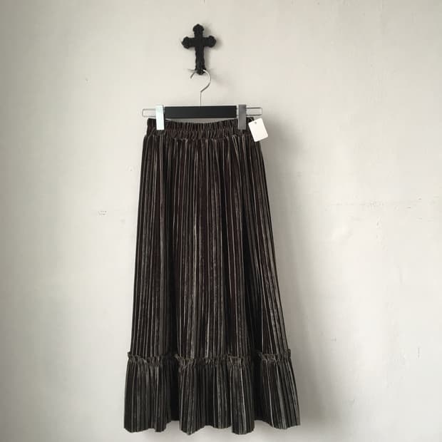 Velvet pleats skirt