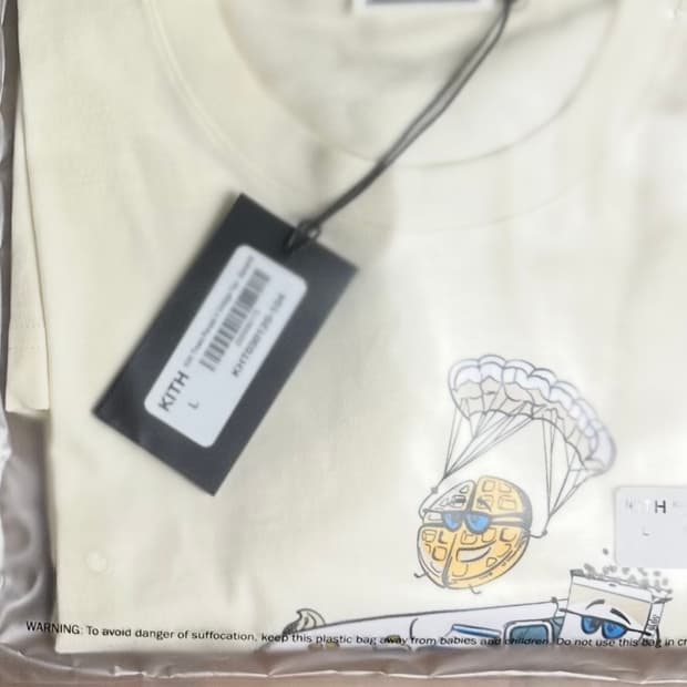 [NEW][L] KITH TREATS T-SHIRT