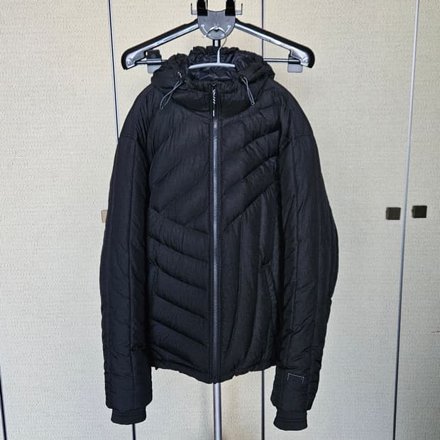 골스튜디오 라이트 다운 경량패딩