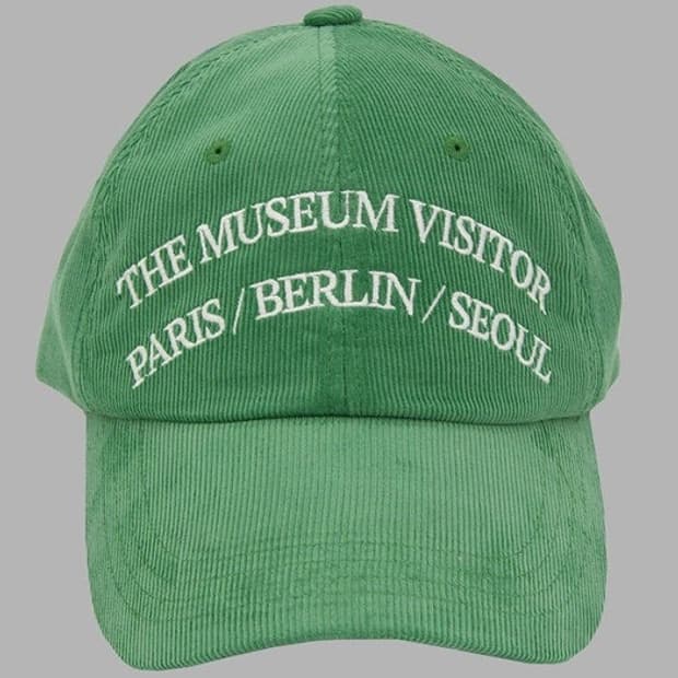 더뮤지엄비지터 PARIS/BERLIN/SEOUL 코듀로이 볼캡
