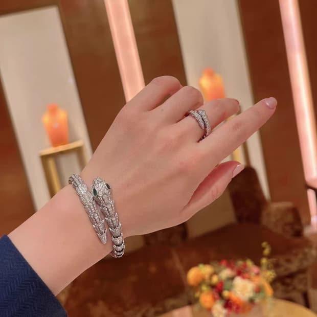 Oceanora S925 실버 풀다이아 스네이크 브레이슬릿 에메랄드 아이