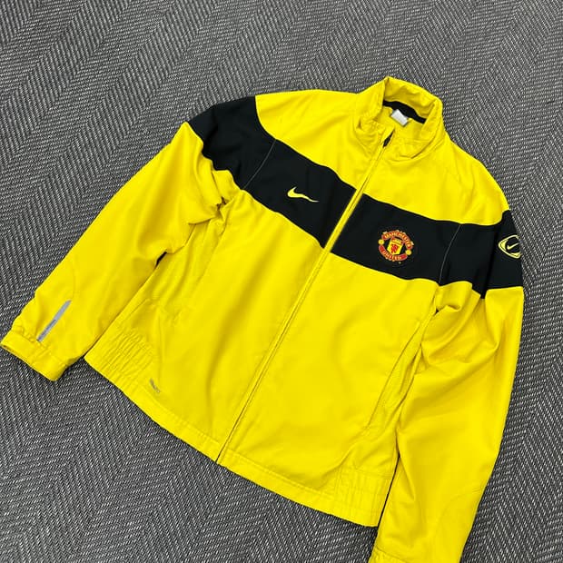 나이키 맨유 트랙재킷