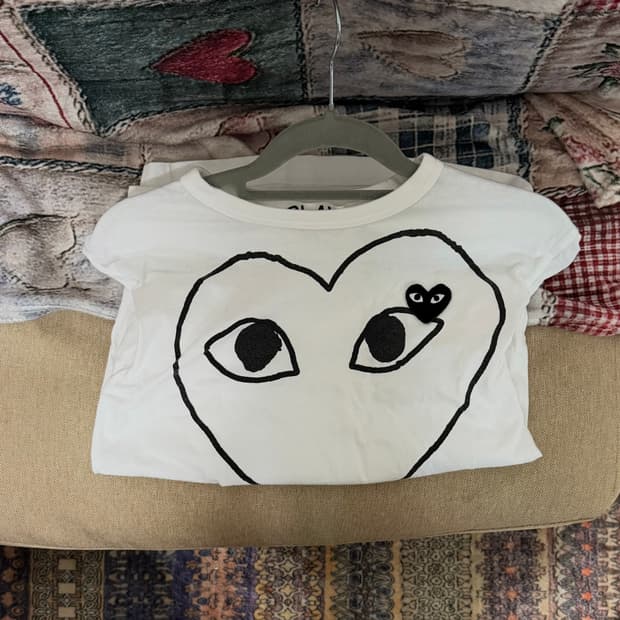 Comme de Garcons play T-shirt