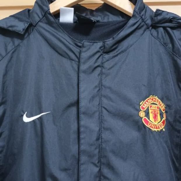 나이키 남성 맨체스터바람막이 100(M)사이즈