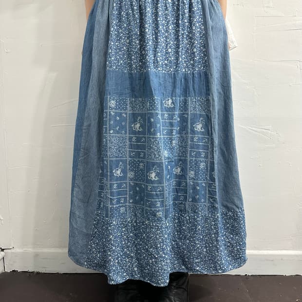 mori patch long skirt