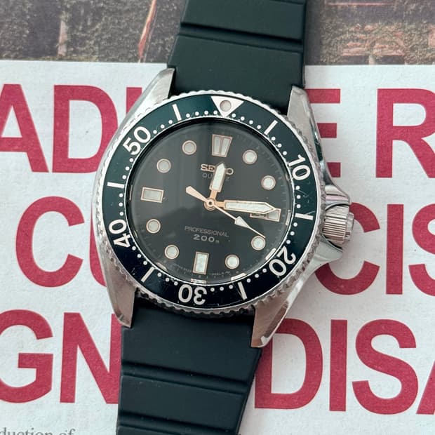 Seiko 세이코 쿼츠 다이버 프로페셔널 200m 다이버 1990