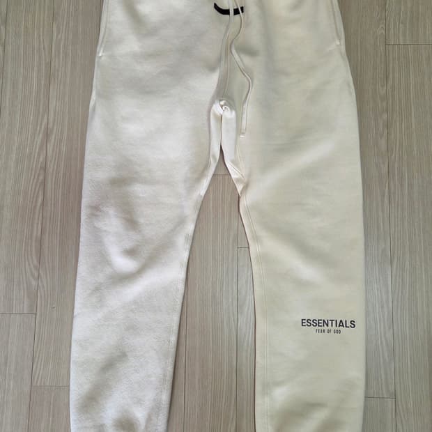피오갓에센셜 스웻 조거팬츠