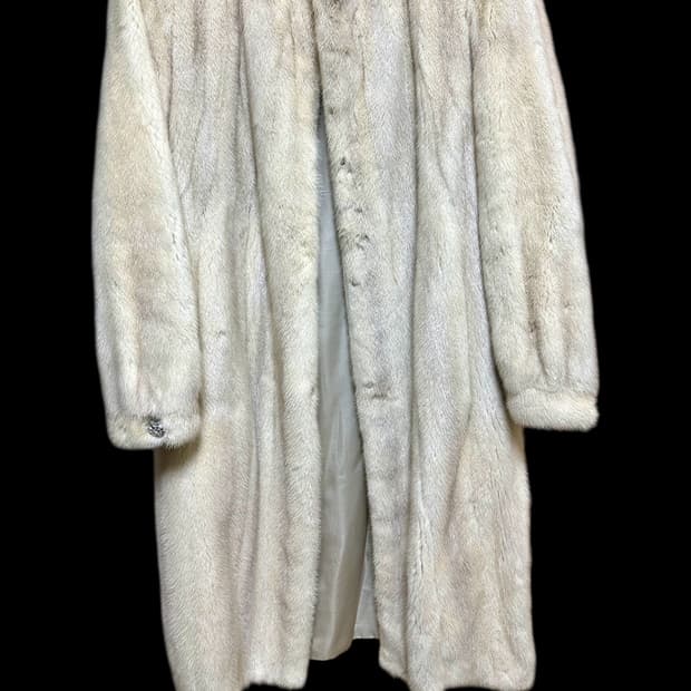 EMBA Lunaraine 밍크 코트