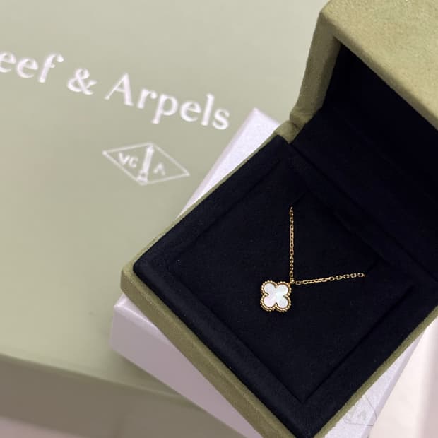 반클리프앤아펠 스위트 알함브라 펜던트