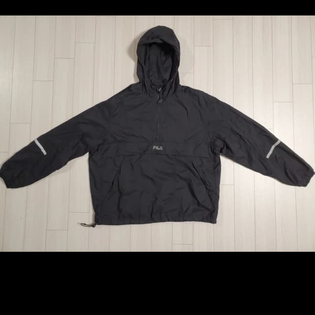 FILA 우븐 아노락 바람막이 M~L(새거느낌)

FILA 후드 바람막이