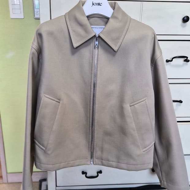 46사이즈)보테가베네타 시그니처 크롭 숏 자켓