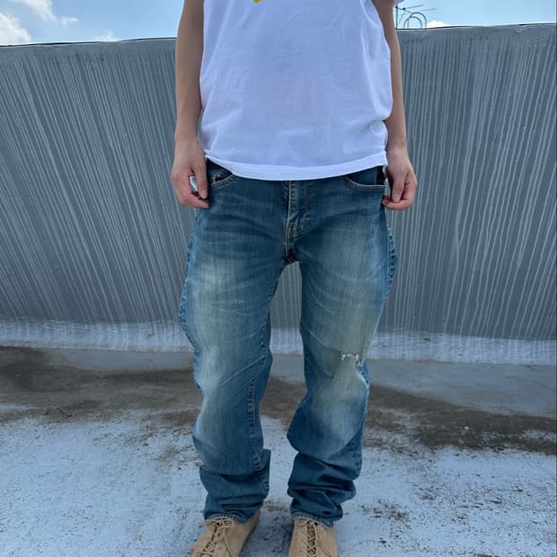 Levi’s 리바이스 504 워싱 데님팬츠(W32 L34)
