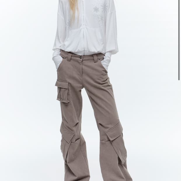Wet tag cargo bootcut pants