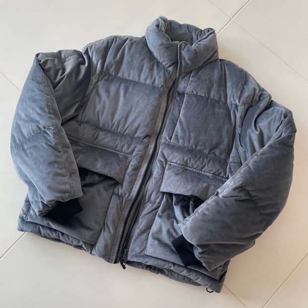 언어펙티드 벨루어 푸퍼 다운 패딩 M 이동휘 벨벳