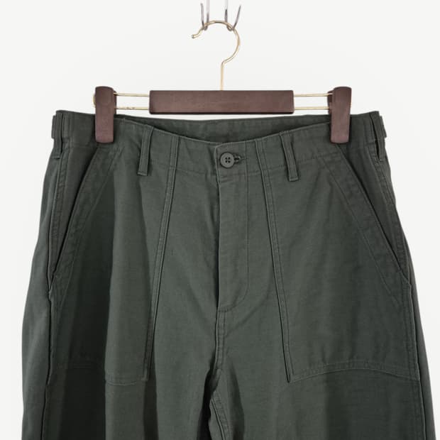 [31]무신사스탠다드 카키 면팬츠 MEN