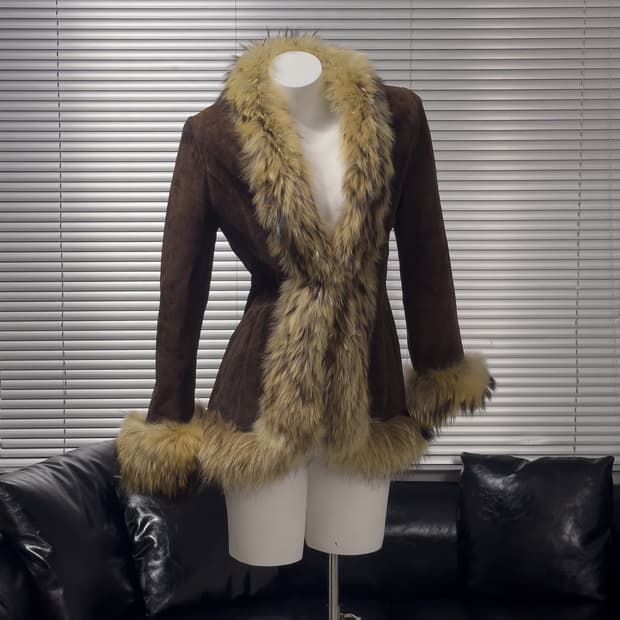 {Marie Claire} Suede Leather Fox Fur Tri