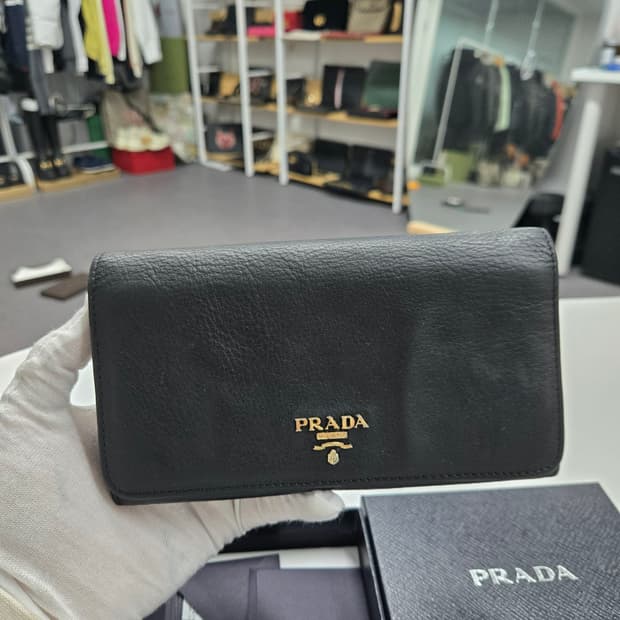 [50%할인] 프라다 사피아노 장지갑
