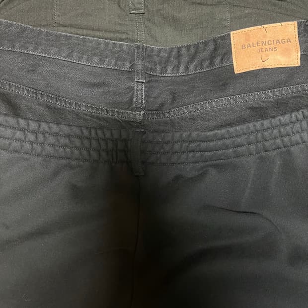 발렌시아가 3단 조깅팬츠 팝니다