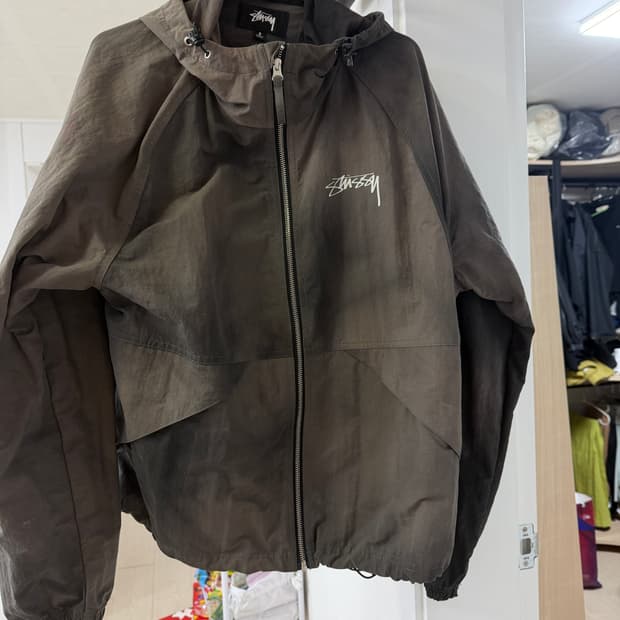 비치쉘 구버전 s사이즈 팝니다.