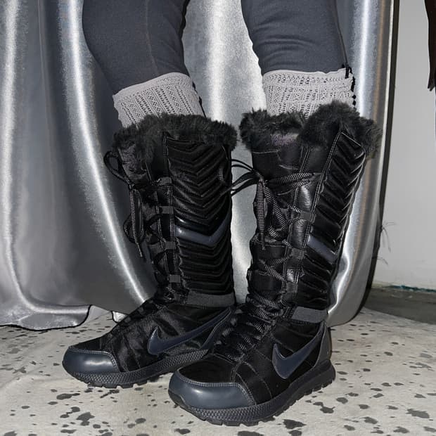 00s 나이키 니하이 퍼 부츠