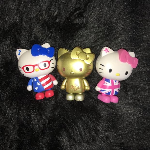 헬로키티 롯데리아 고전 피규어