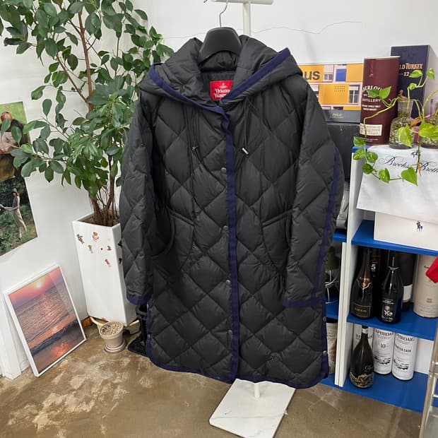 비비안웨스트우드 레드라벨 후드 롱패딩 점퍼 1 