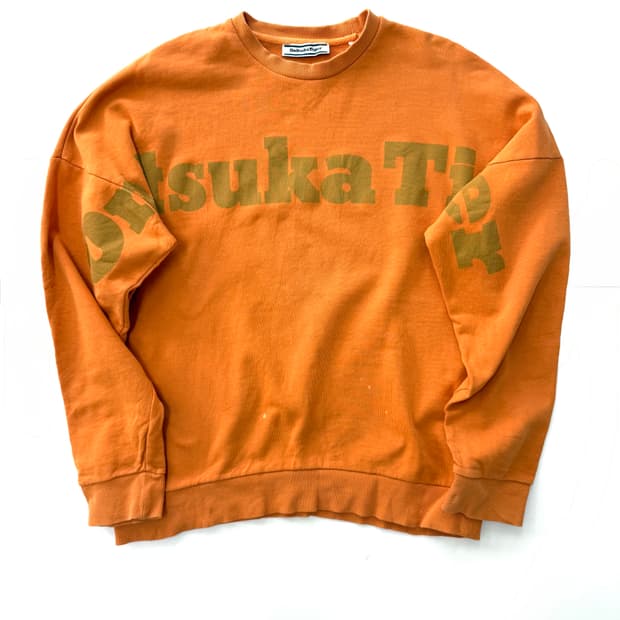 오니츠카타이거 빅로고 오버핏 맨투맨