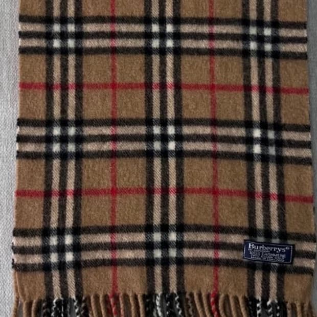 버버리 노바체크 캐시미어 머플러