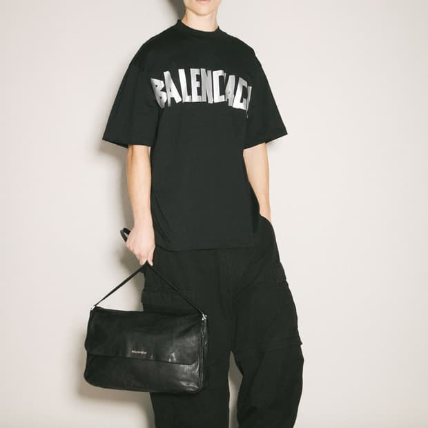 발렌시아가 Grungy Medium Messenger Bag
