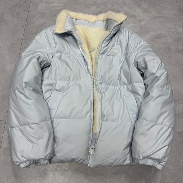 뉴발란스 리버시블 