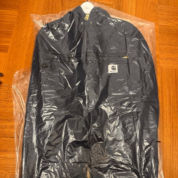 사카이 칼하트 wip 후드집업