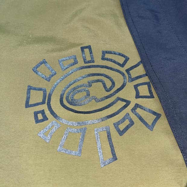 ADWYSD 헬라 자켓