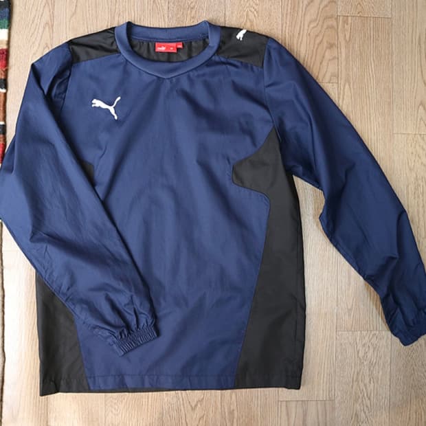 
일본판 PUMA 푸마 워밍업 탑 (바람막이)

굿 컨디션