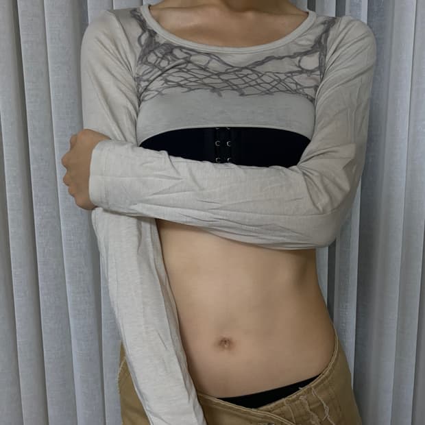 스컬프터 마이크로 크롭 탑