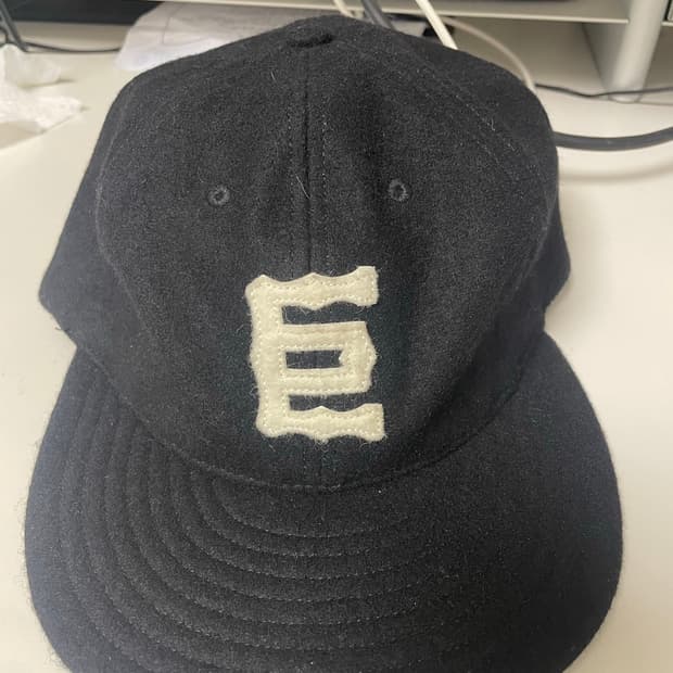 이벳필드 플란넬 모자