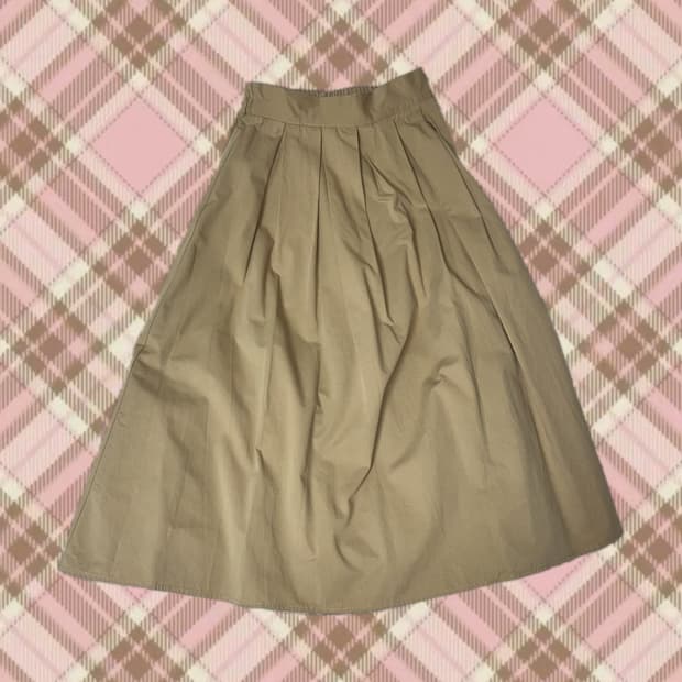 베이지 플리츠 롱 스커트