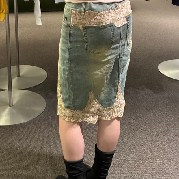 M)Japanese vintage 여성 꽃자수 레이스 디테일 데님스커트