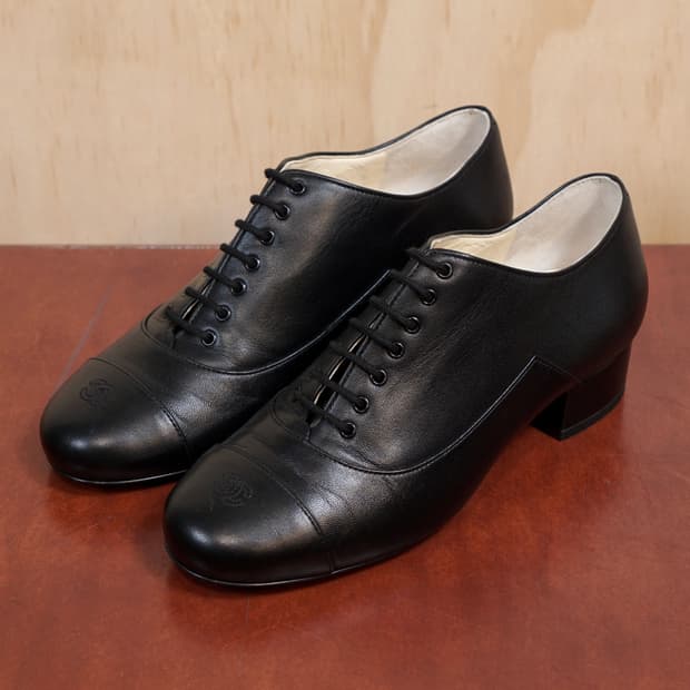 샤넬 CC 로고 램스킨 슈즈 유니폼 라인