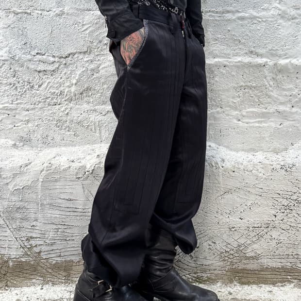 KOHSHIN SATOH – Embossed Pants 