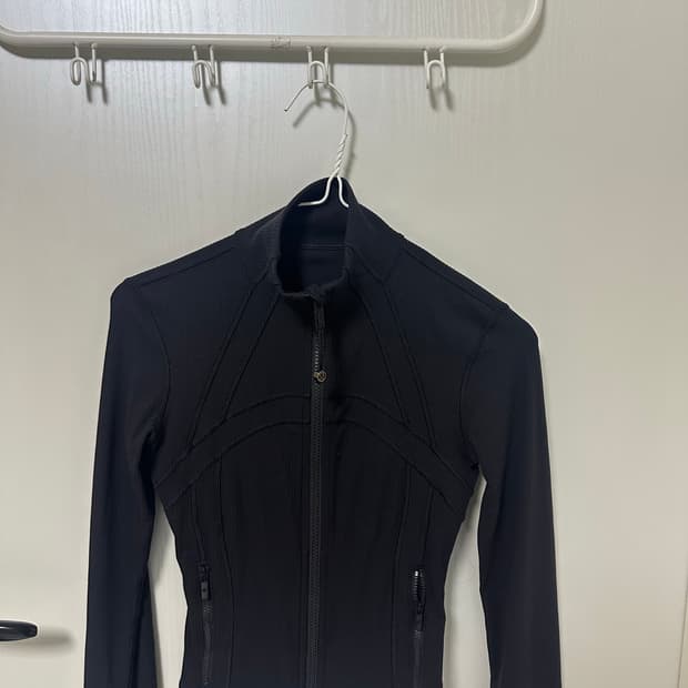 룰루레몬 디파인크롭자켓 0사이즈