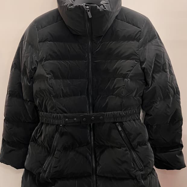 DKNY GOLF 구스다운 벨티드 패딩 L 새상품급