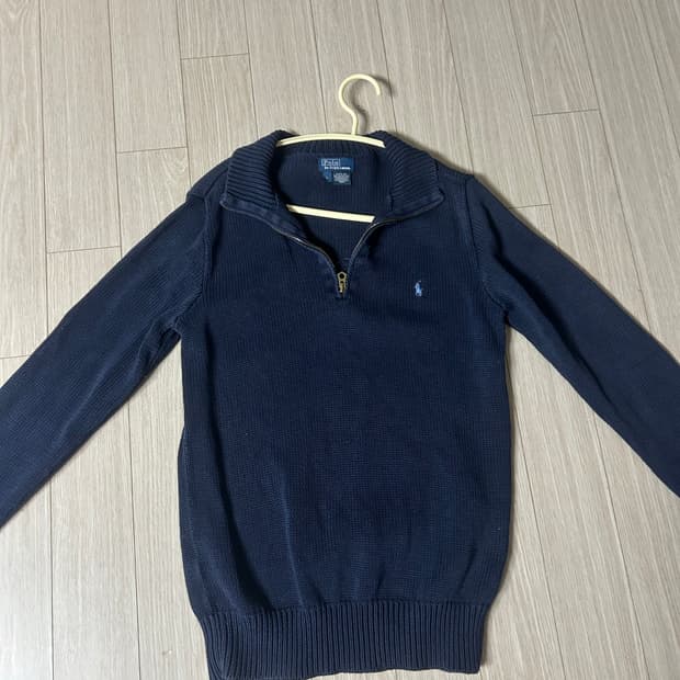 폴로 반집업 니트 