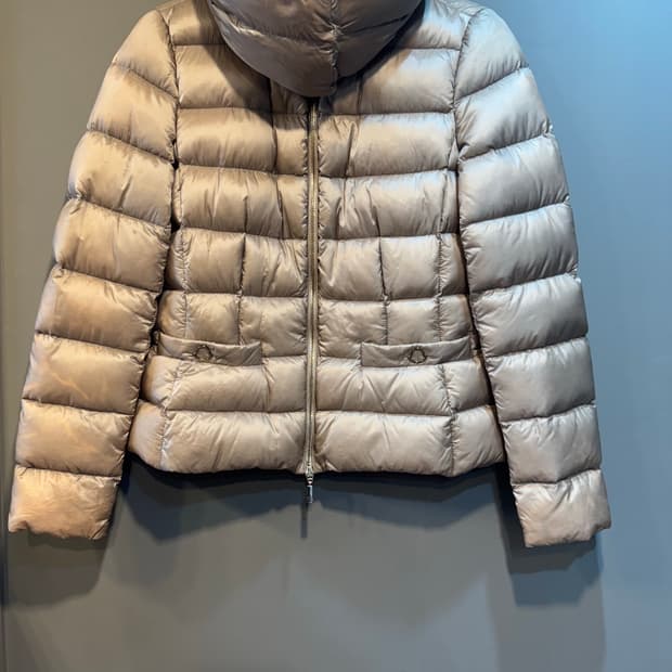 몽클레어 다운패딩