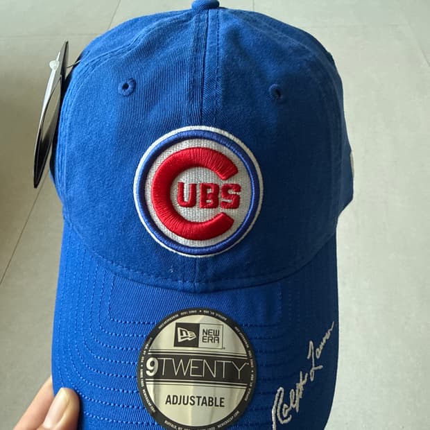 폴로 뉴에라 콜라보 모자 캡 원가 16만원