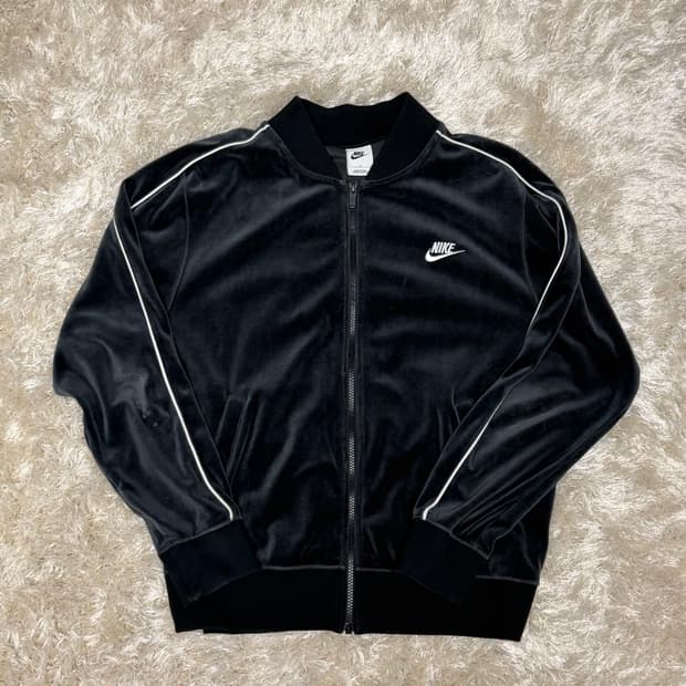 나이키 NSW 벨벳 자켓 블랙 화이트 L